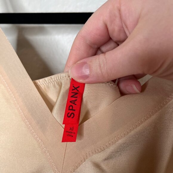 Spanx Simplicity Shaping Beige Lingerie Strap Cami Top XL New - Picture 5 of 8